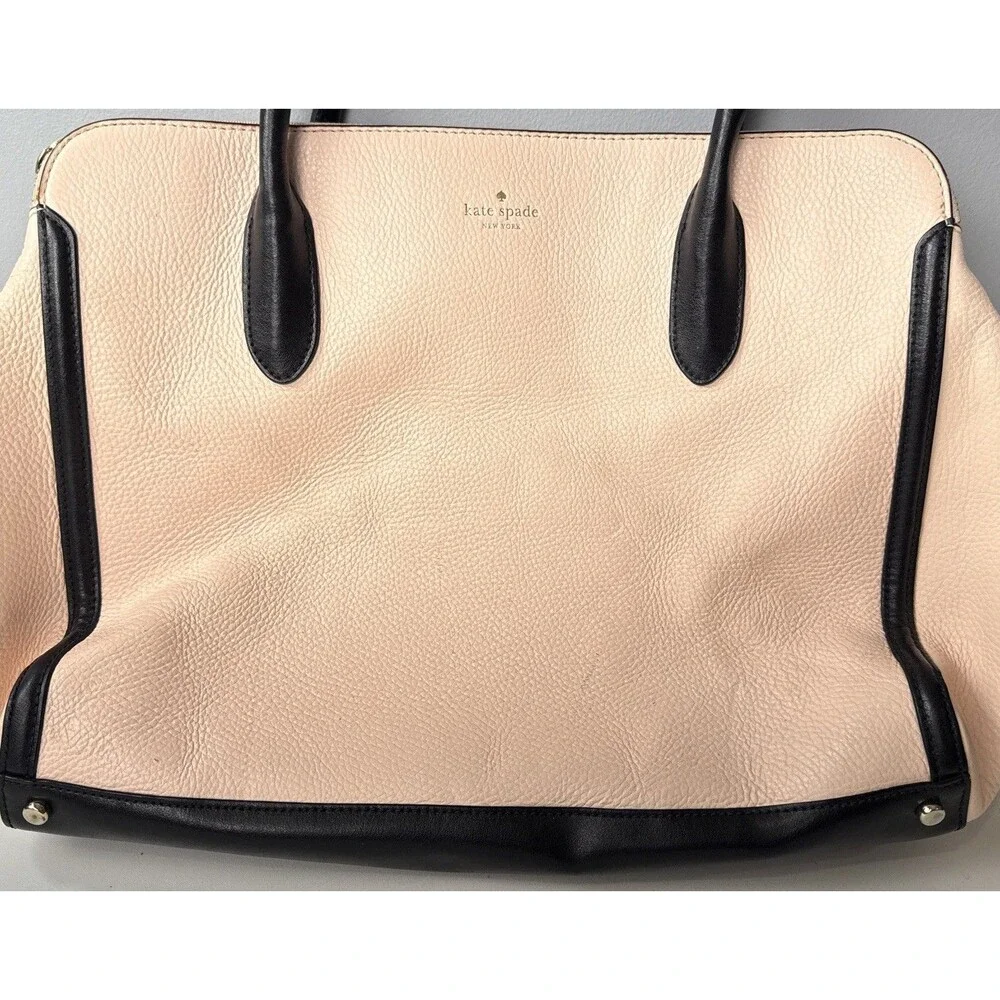 Kate Spade New York  Satchel Bag in Soft Rose and Black WKRU3770 S363 (02/17)